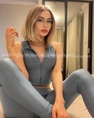 Анкета проститутки Каролина - метро Чертаново Центральное, возраст - 25